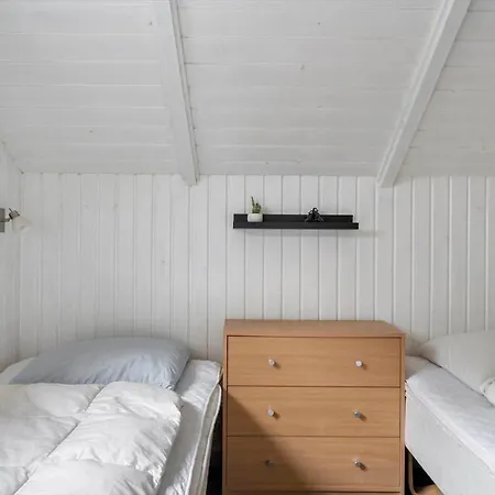 Bv150-blavand-hedevej-14 بيت للعطل Blåvand